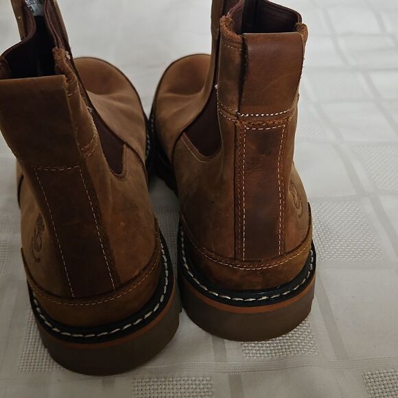 Brown Leather Ankle Waterproof Boots - Picture 15 of 16